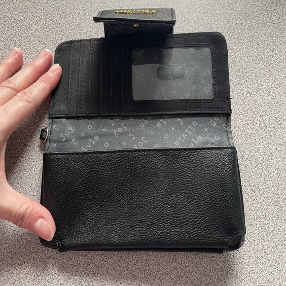 Olivia + Joy Black Quilted Wallet Cell Phone Holder - Picture 6 of 10